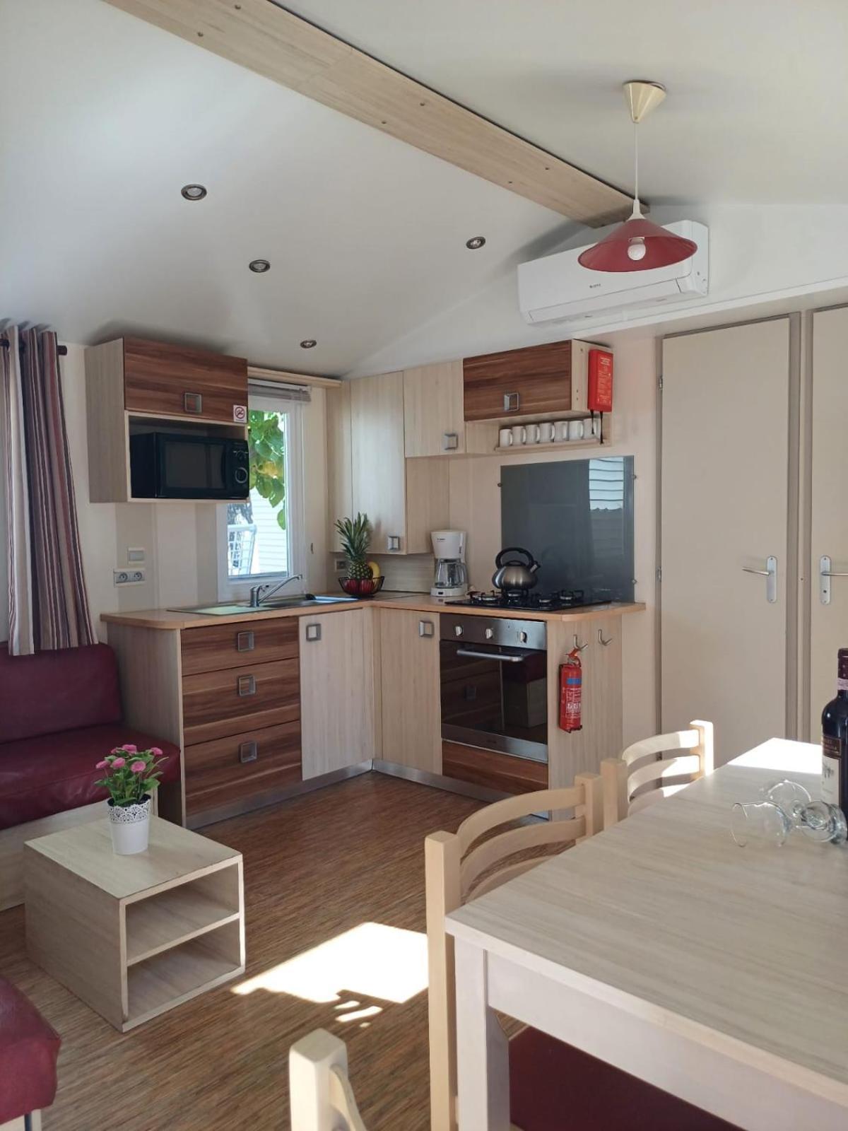Camping Tucan - Mobile Homes By Lifestyle Holidays Lloret de Mar Exterior photo